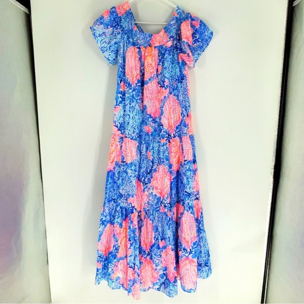 Lilly pulitzer dezi off the shoulder
maxi dress